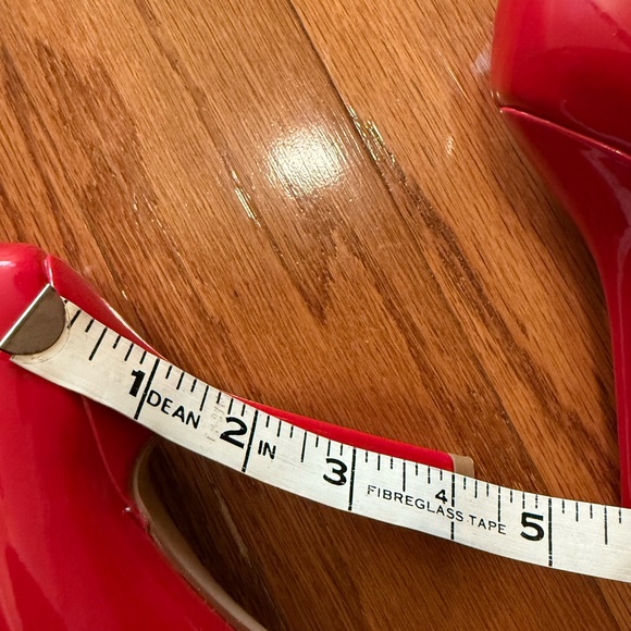 BETSEY JOHNSON SHOES - Picture 4 of 7